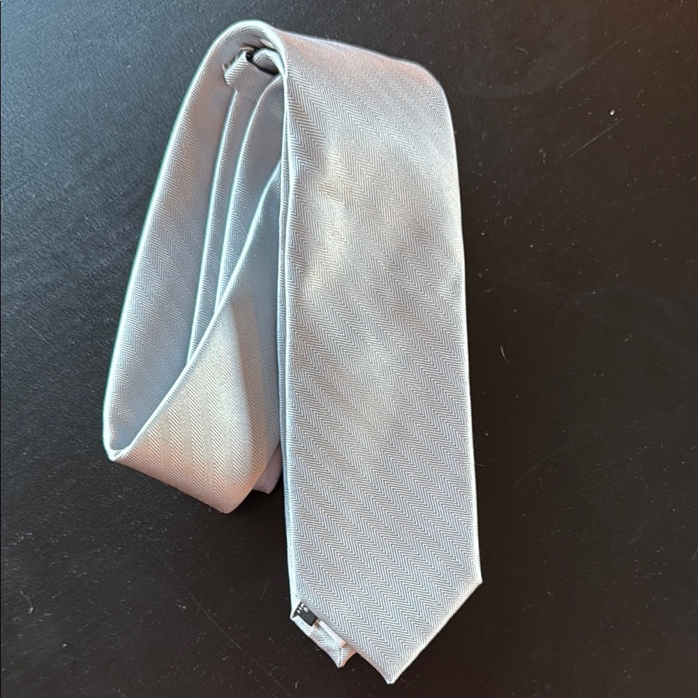 The Tie Bar baby Blue Slim Tie